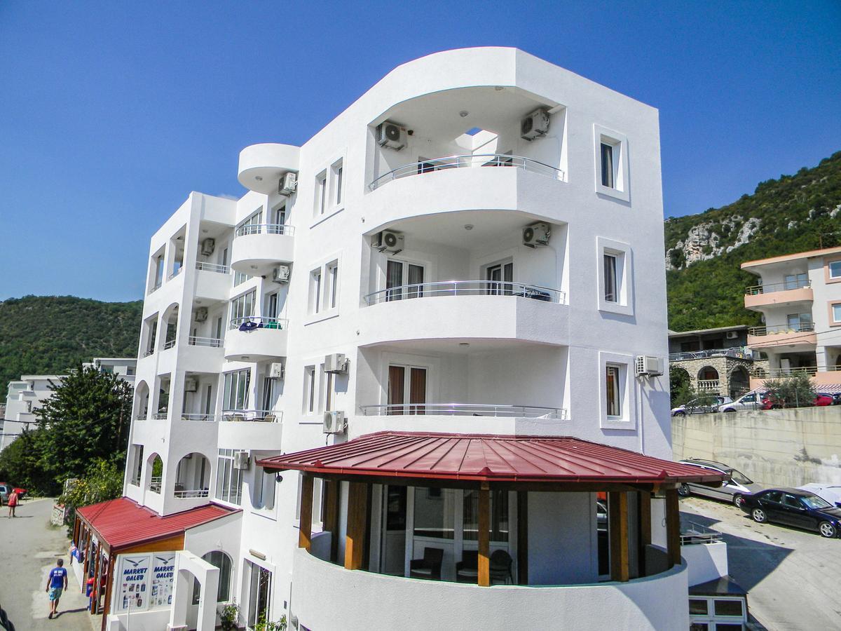 Hotel Galeb Čanj Buitenkant foto