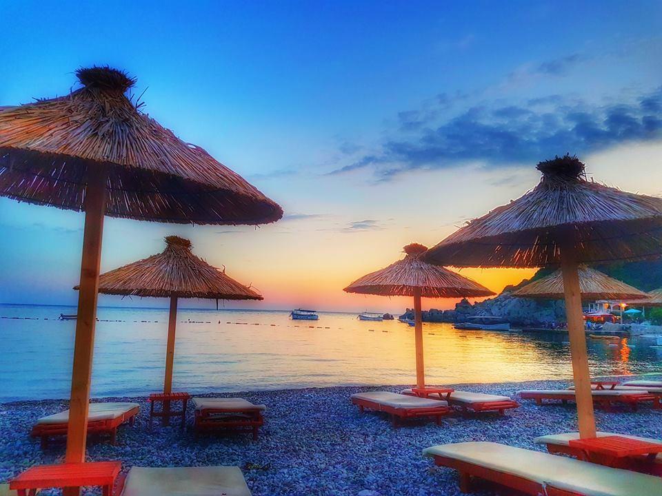 Hotel Galeb Čanj Buitenkant foto