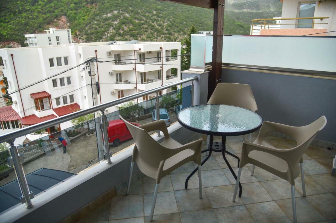 Hotel Galeb Čanj Buitenkant foto